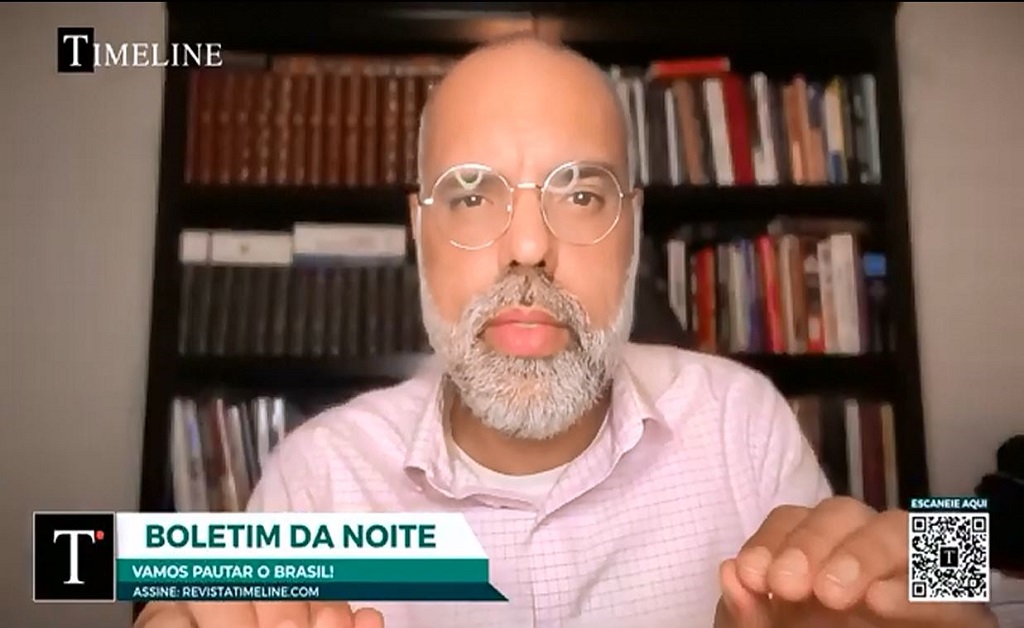 Allan dos Santos no canal Revista Timeline falando sobre cancelamento do visto de Alexandre de Moraes e convocação do buzinaço.